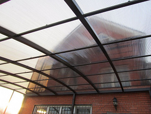 Сотовый поликарбонат Novattro 16мм прозрачный 2,10х12,0