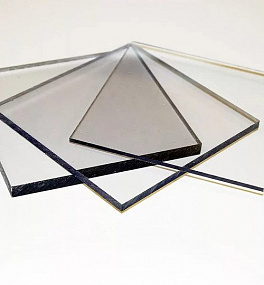 3 мм прозрачный монолитный поликарбонат Rational 2,05*3,05