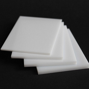 5 мм белый монолитный поликарбонат NOVATTRO GUARD2,05*3,05